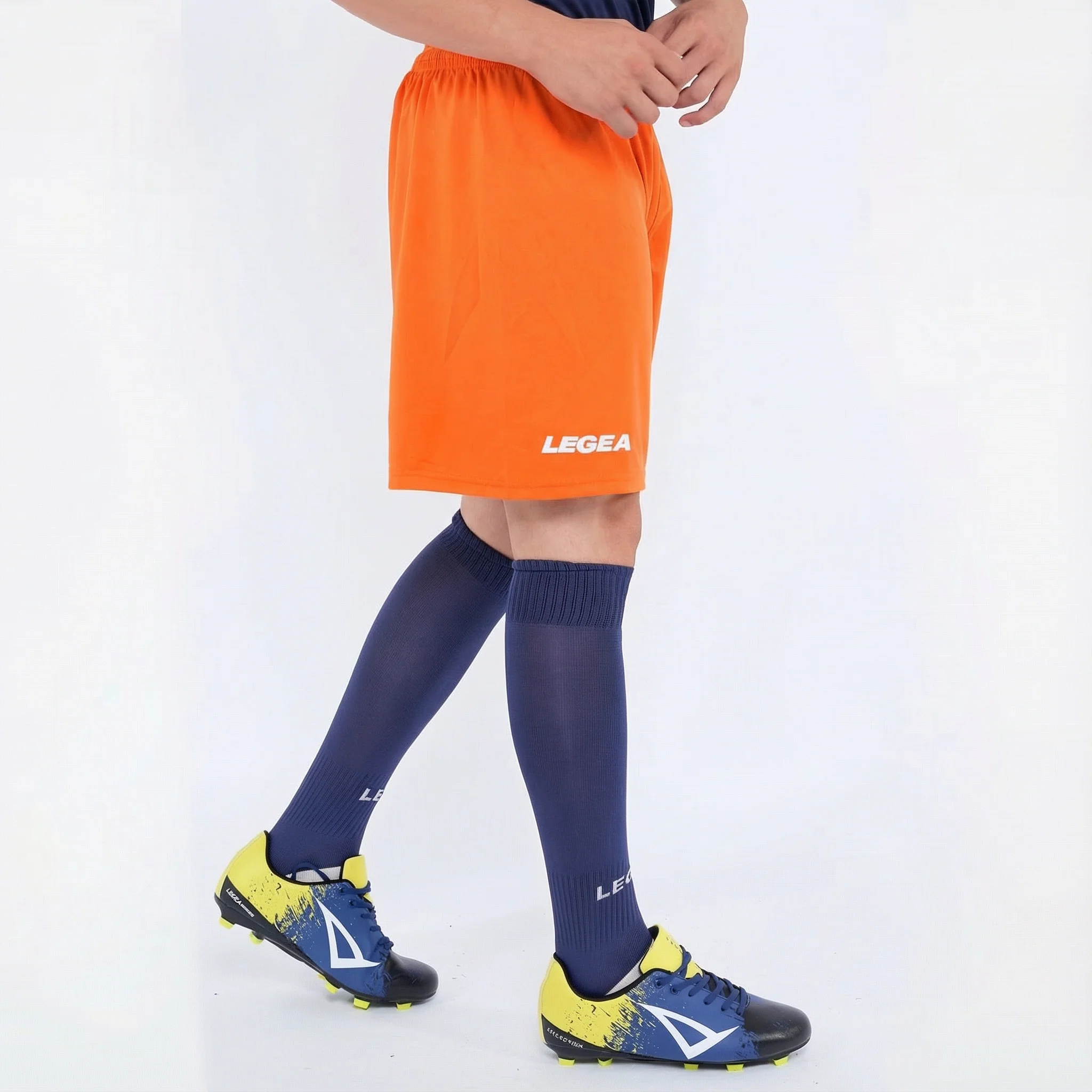 Pantaloncini Taipei arancio - taglia piccola - Image 3