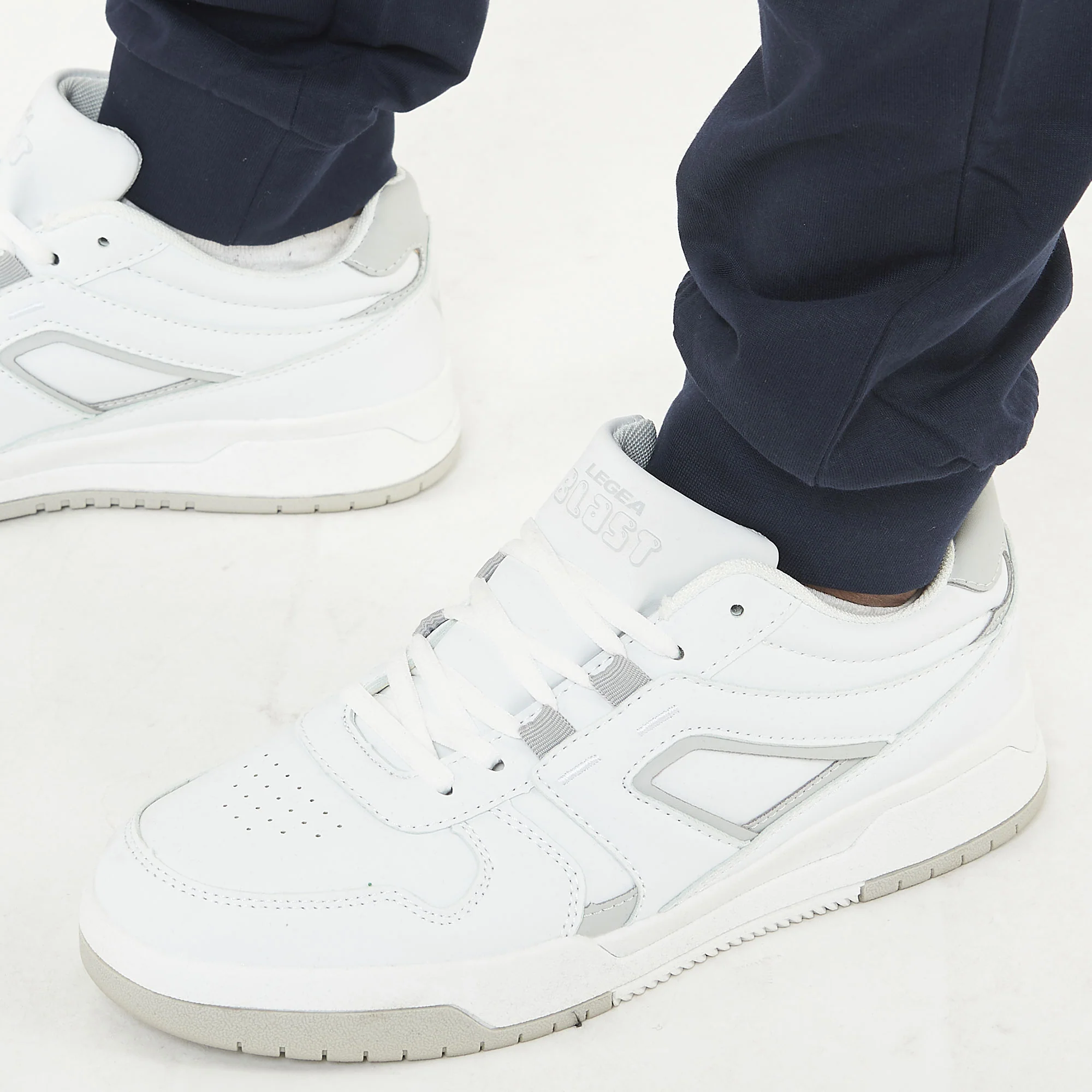 Pantaloni sportivi con tasche Gondo - Image 6