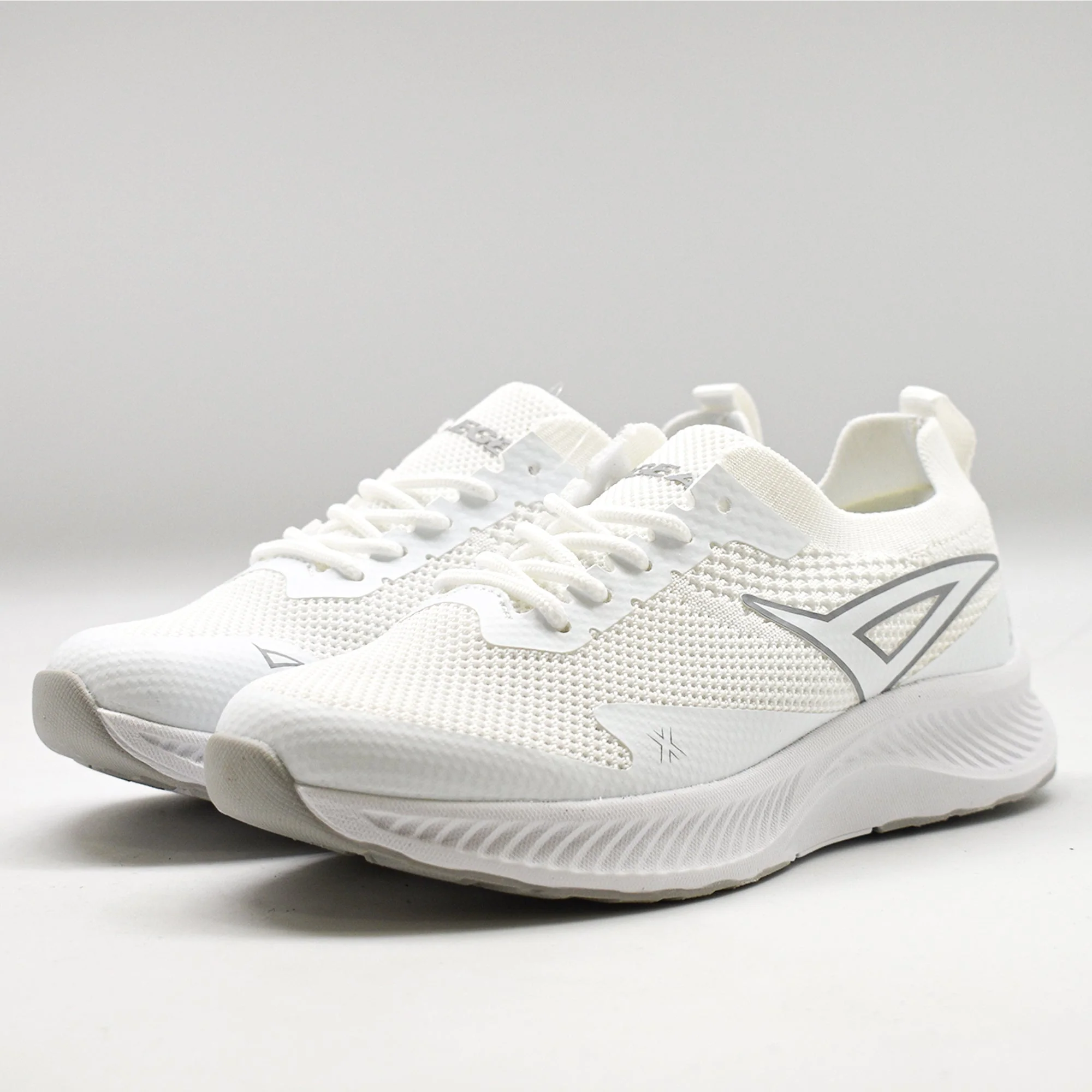 Sneaker Ultralight - Image 16